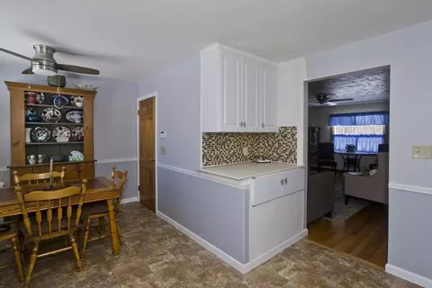 Other - 854 Grayson Dr, Springfield, MA 01119 photo 2 of 10