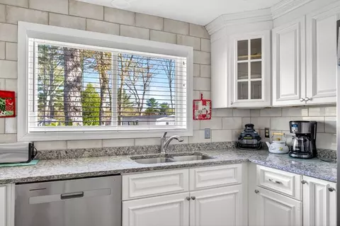 19 Timber Ln, Wareham, MA 02576 photo 9