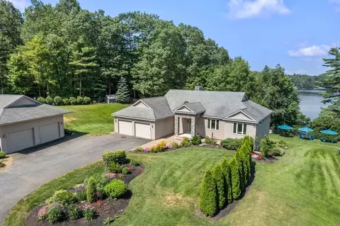 104 Allen Rd, East Brookfield, MA 01515