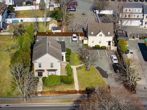 View/Area - 130 Pine St, Danvers, MA 01923 photo 2 of 25