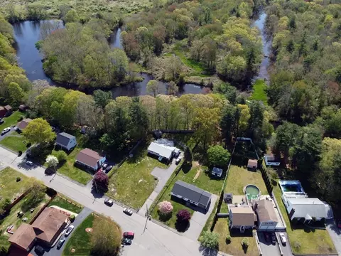 240 Paul Revere Terrrace #WATERFRONT, Taunton, MA 02780