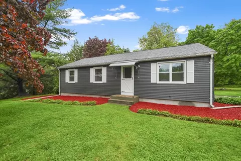 5 Tracy Dr, Wilbraham, MA 01095