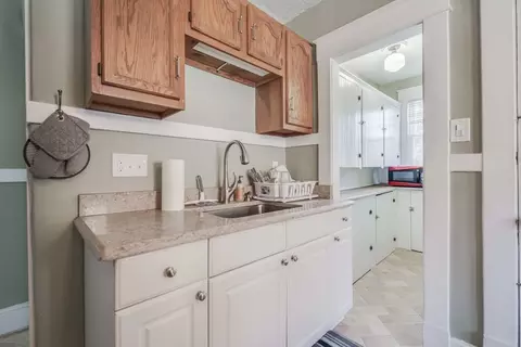 65-67 Ardmore St, Springfield, MA 01104 photo 6