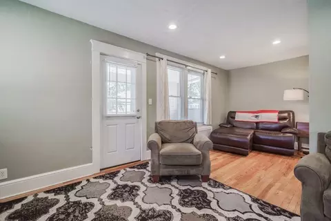 65-67 Ardmore St, Springfield, MA 01104 photo 11