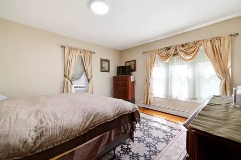 Bedroom - 151 Bowdoin St, Springfield, MA 01109 photo 2 of 5
