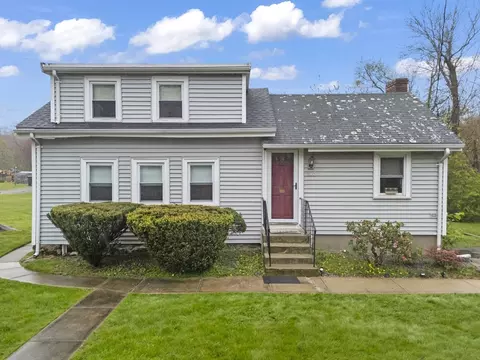 105 Ann Vinal Rd, Scituate, MA 02066
