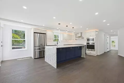 Kitchen - 175 Pleasant St, Upton, MA 01568 photo 1 of 6