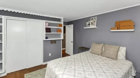 Bedroom - 22 Audley Rd, Springfield, MA 01118 photo 1 of 7