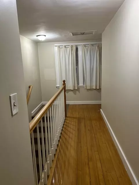 Entry Way - 42 Ernest Ave, Worcester, MA 01604 photo 4 of 4