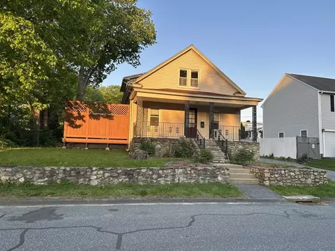 Exterior - 42 Ernest Ave, Worcester, MA 01604 photo 12 of 12
