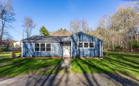 68 Giseles Way, New Bedford, MA 02745