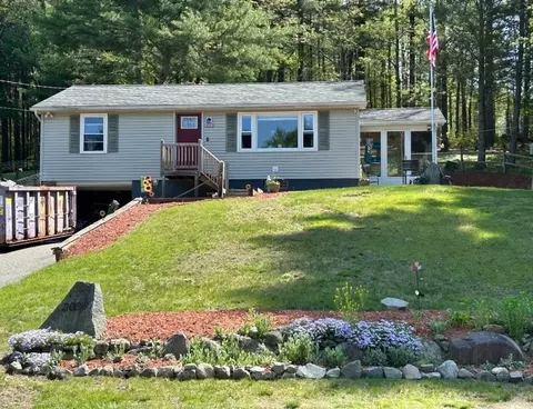 3080 Hillside Dr, Palmer, MA 01069