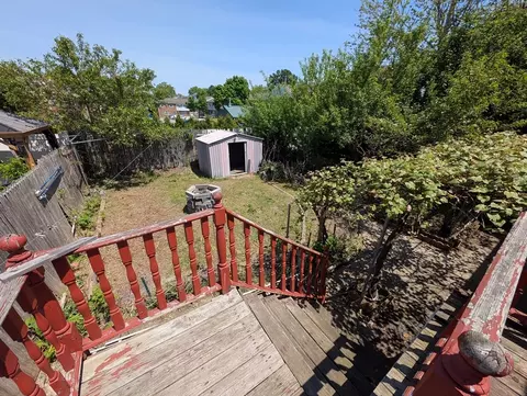 Exterior - 178 County St, Fall River, MA 02723 photo 3 of 4