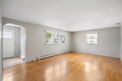 Living - 44 White St, Chicopee, MA 01013 photo 3 of 5