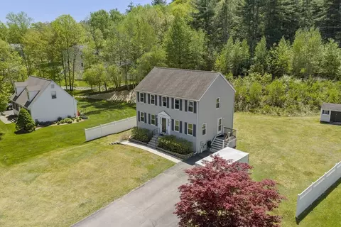 View/Area - 4 Brookside Dr, Douglas, MA 01516 photo 1 of 5