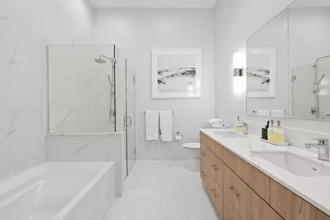 Bath - 10 Shipyard Dr #511, Hingham, MA 02043 photo 1 of 4