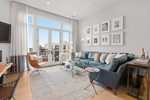 Living - 10 Shipyard Dr #511, Hingham, MA 02043 photo 3 of 4