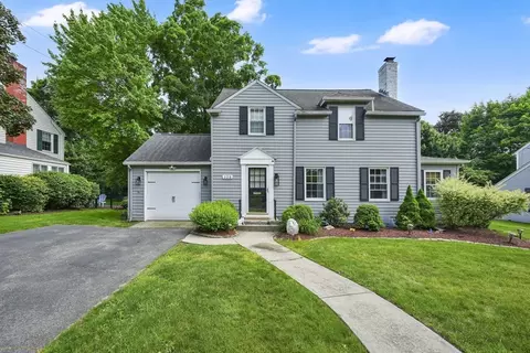 125 Field Rd, Longmeadow, MA 01106