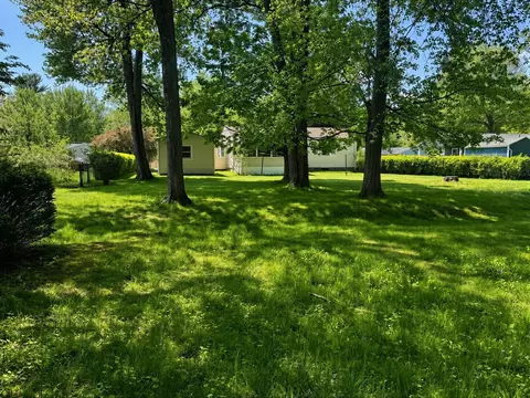 194 Brookside Cir, Northampton, MA 01062 photo 33