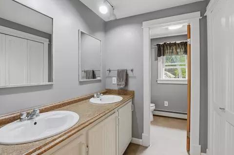 39 Arch St, Douglas, MA 01516 photo 24