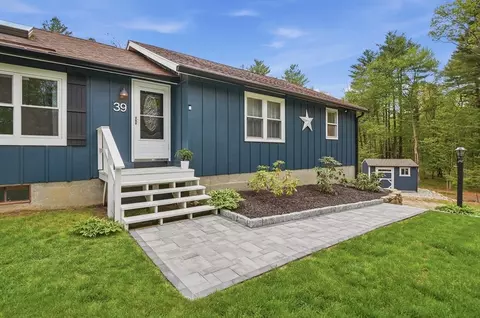 39 Arch St, Douglas, MA 01516 photo 5