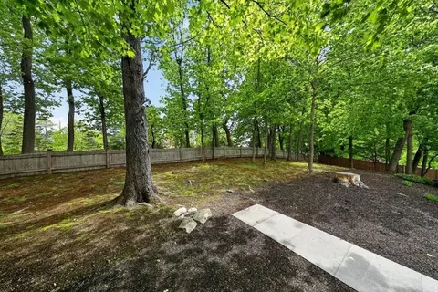 10 Autumn Cir, Hingham, MA 02043 photo 33