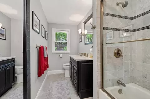 10 Autumn Cir, Hingham, MA 02043 photo 19