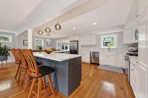 10 Autumn Cir, Hingham, MA 02043 photo 7