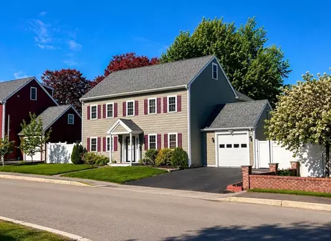 36 Woodside Ave, Braintree, MA 02184