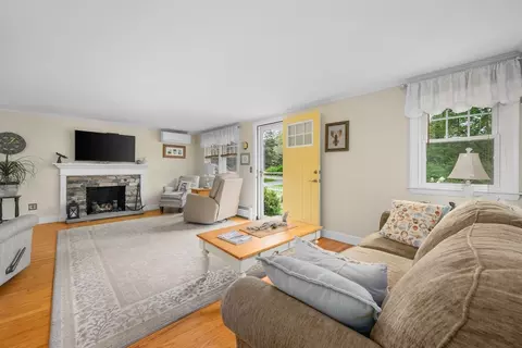 24 Acorn Dr, Barnstable, MA 02668 photo 8