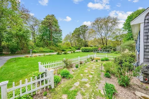 24 Acorn Dr, Barnstable, MA 02668 photo 5
