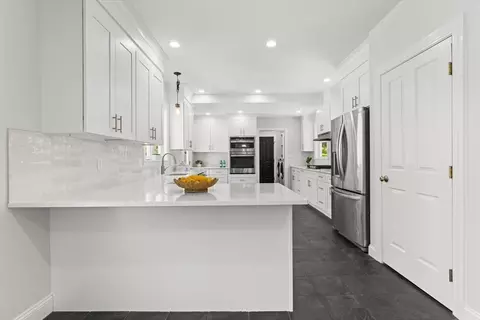 20 Pine St, Natick, MA 01760 photo 8