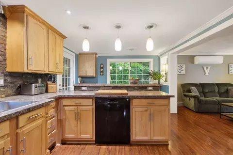Kitchen - 48 Westview Rd, Worcester, MA 01602 photo 5 of 8