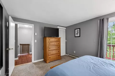 Bedroom - 48 Westview Rd, Worcester, MA 01602 photo 2 of 5