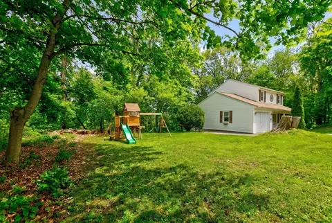 Exterior - 48 Westview Rd, Worcester, MA 01602 photo 11 of 11
