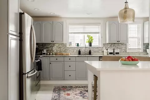 3 Heath St #2, Somerville, MA 02145