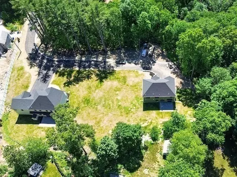View/Area - 30 Mendon St, Upton, MA 01568 photo 1 of 1