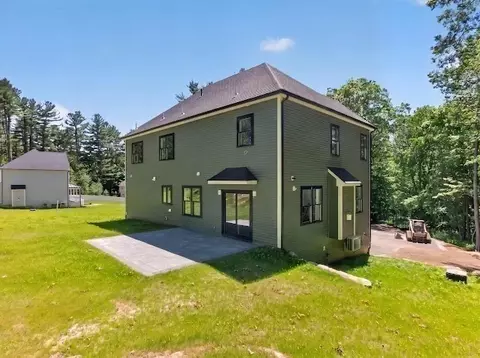 Exterior - 30 Mendon St, Upton, MA 01568 photo 5 of 7