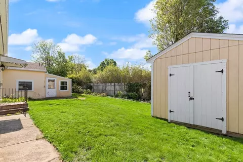 Exterior - 6 Corliss Ave, Gloucester, MA 01930 photo 4 of 6