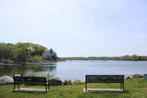 View/Area - 6 Corliss Ave, Gloucester, MA 01930 photo 6 of 7