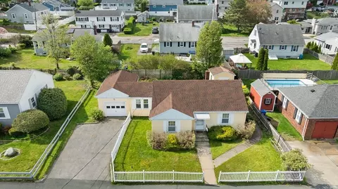 View/Area - 6 Corliss Ave, Gloucester, MA 01930 photo 4 of 7