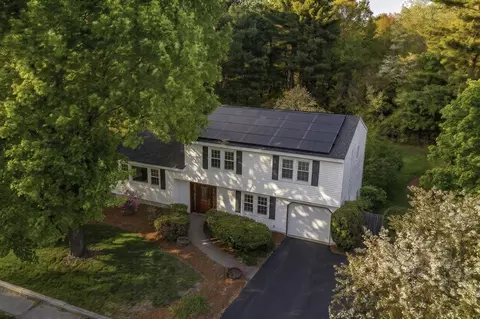 57 Wingate Rd, Holliston, MA 01746