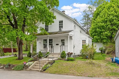 60 W Chestnut St, Athol, MA 01331