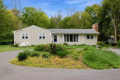 1519 Santuit Newtown Rd, Cotuit, MA 02635