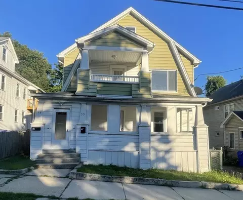 33-35 Algonquin Pl, Springfield, MA 01104