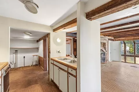 29 31 Circle St, Marblehead, MA 01945 photo 10