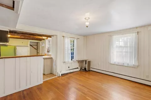 29 31 Circle St, Marblehead, MA 01945 photo 24