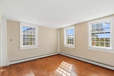 29 31 Circle St, Marblehead, MA 01945 photo 31