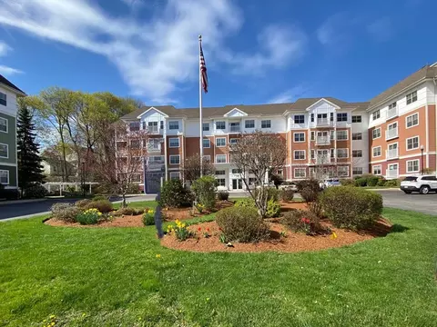 250 Main St #204, Hudson, MA 01749