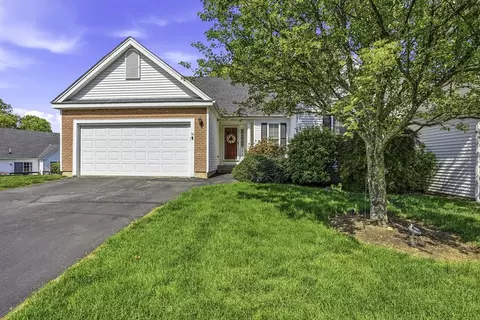 56 Nature View Drve #56, Uxbridge, MA 01569
